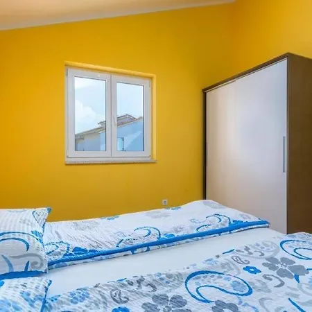 Apartments Karigador * 카리가도르