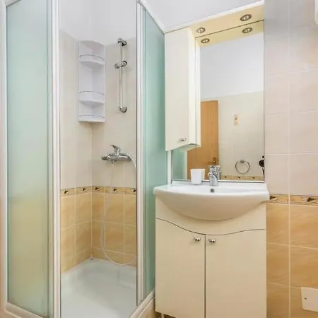 게스트하우스 Apartments Karigador *